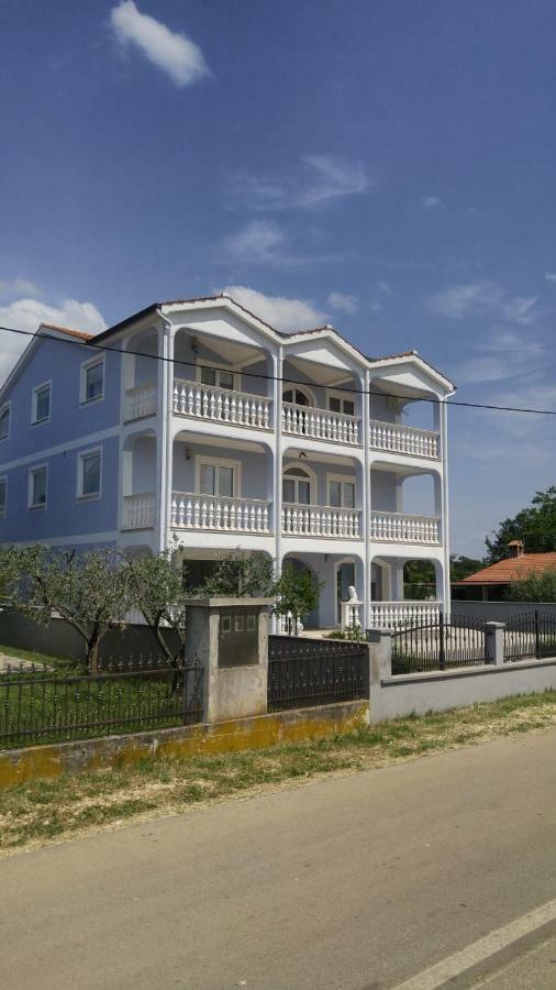 Apartman Janja ポレッチ エクステリア 写真