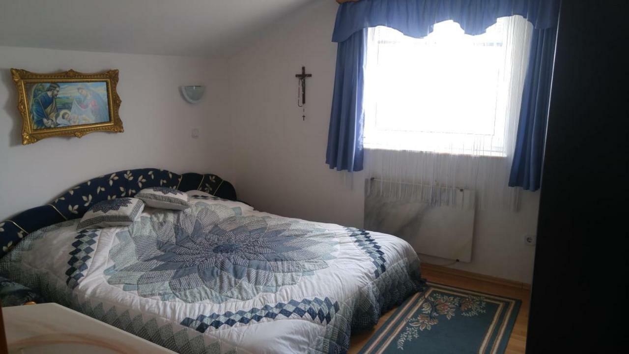 Apartman Janja ポレッチ エクステリア 写真